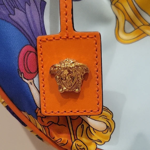 Versace Medusa Renaissance Hobo Bag - Picture 3 of 10